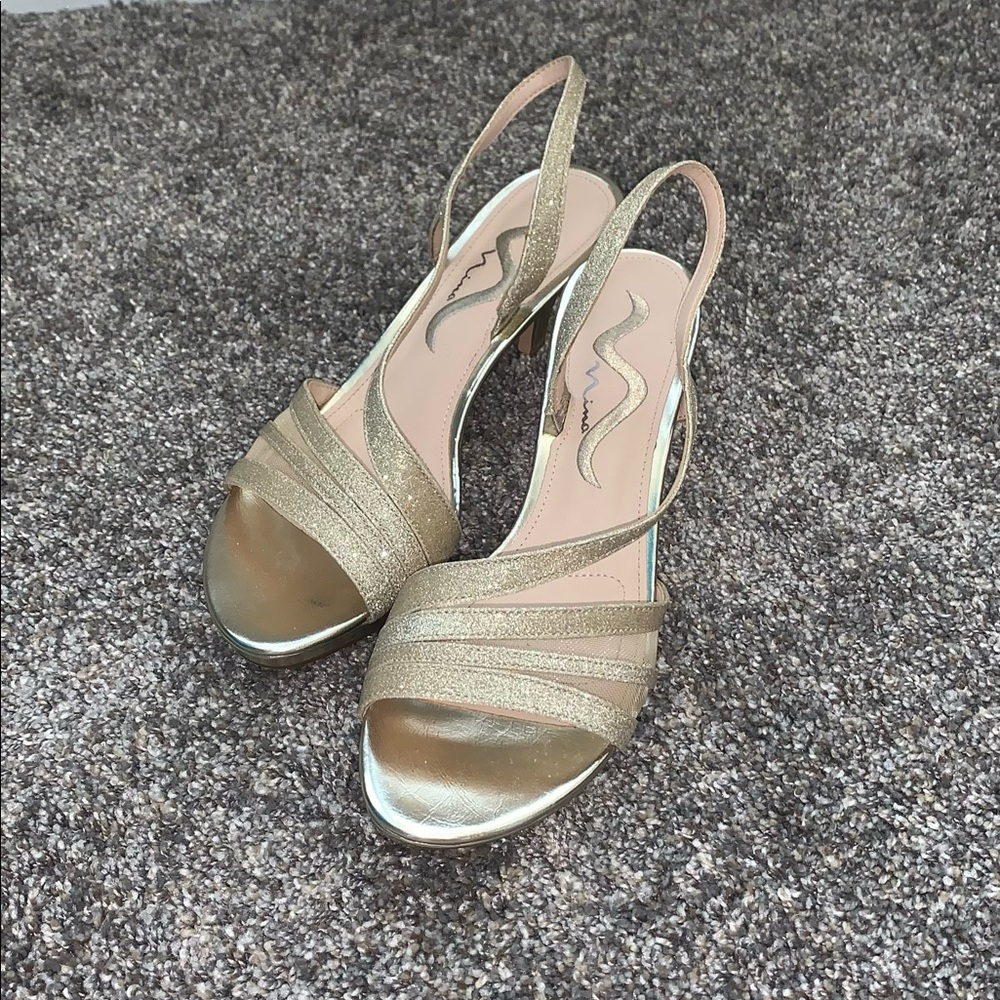 Gold Sparkly High Heel Shoe